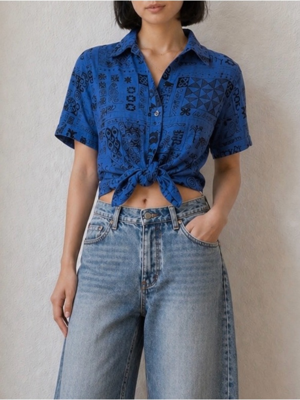 Vintage Chico’s blue silk linen button up abstract print tie front top Sz 0